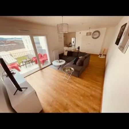 Apartment Spacieux A